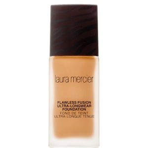 laura mercier Foundation